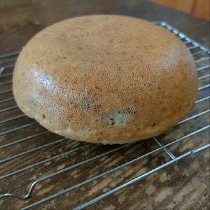 炊飯器とホットケーキ粉de栗の渋皮煮入りケーキ